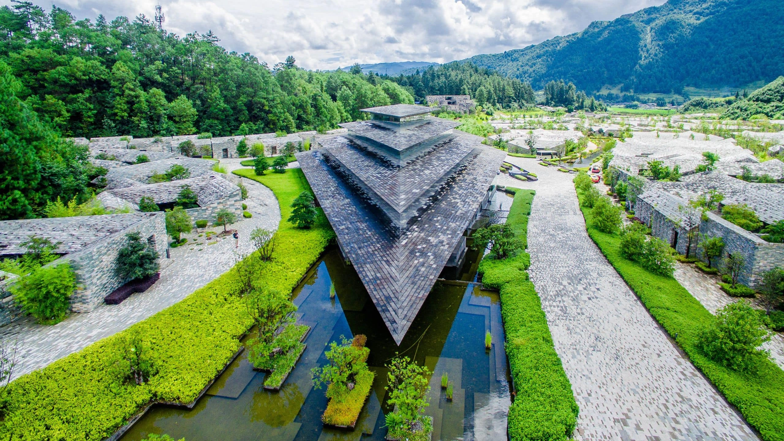 芒果视频温泉度假酒店全景鸟瞰图